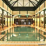 Marriott's Village D'ile-de-france Hotel