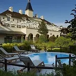 Marriott's Village D'ile-de-france Hotel 4*