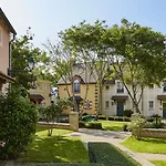 Marriott's Village D'ile-de-france Hotel 4*