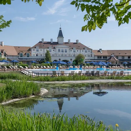Marriott's Village D'ile-de-france Hotell 4*