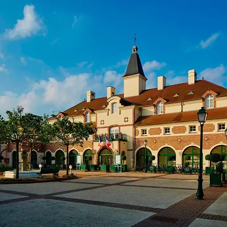 Hotel Marriott's Village D'ile-de-france 4*
